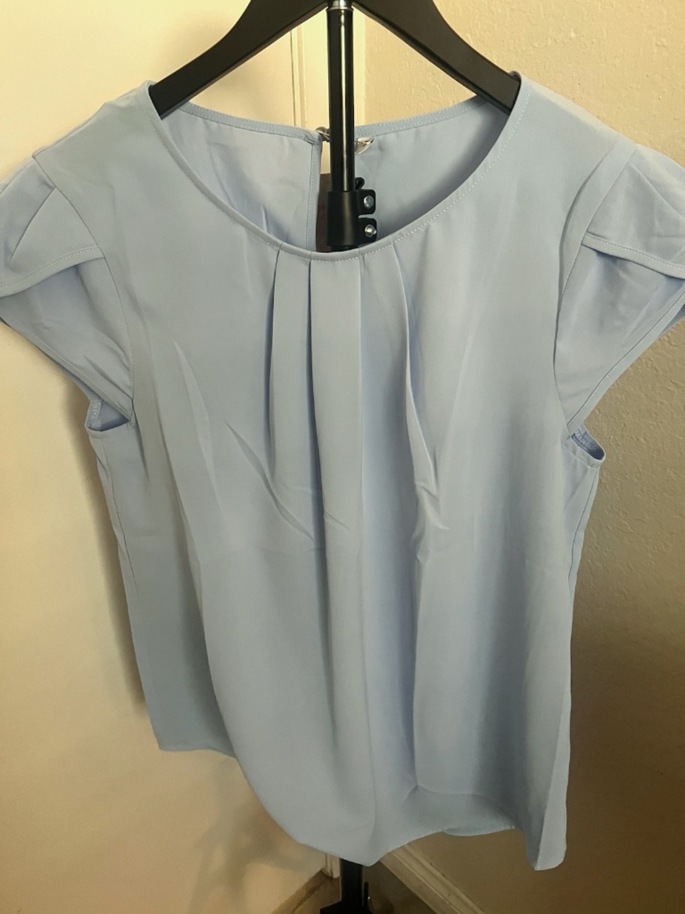 Tasamo Cap Sleeve Light Blue Blouse | Size Small NWT